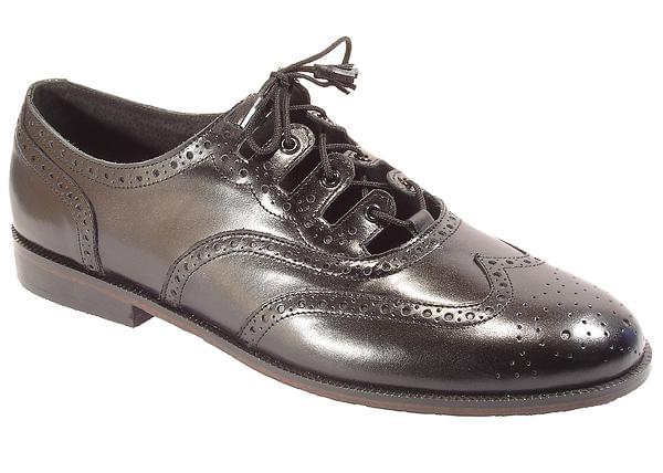 Ghillie Brogues