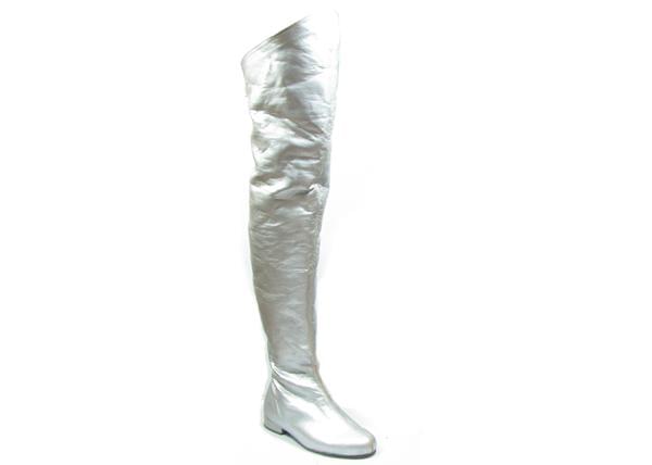 SPACE BOOTS