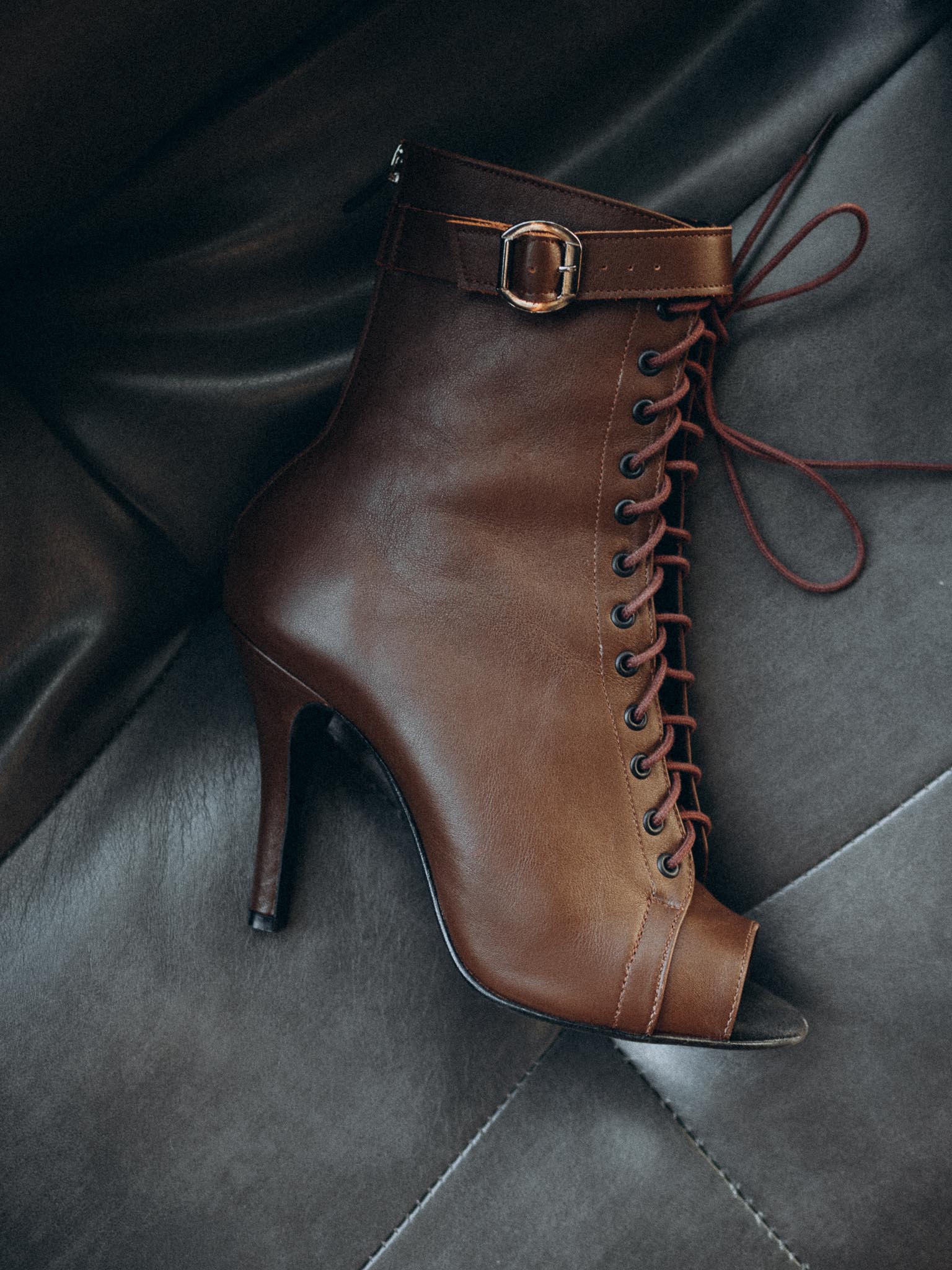 High Heels Julia Brown